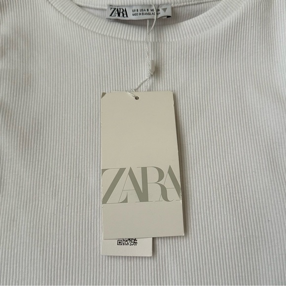 Zara White Ruffle Top - Picture 5 of 5